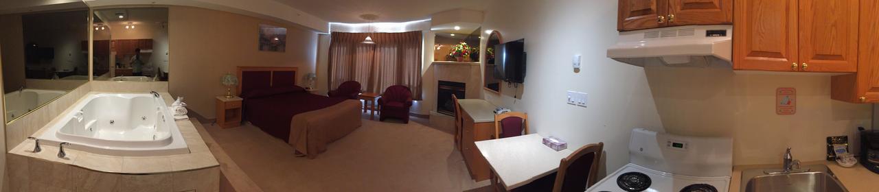 New Imperial Suites Whitecourt Extérieur photo